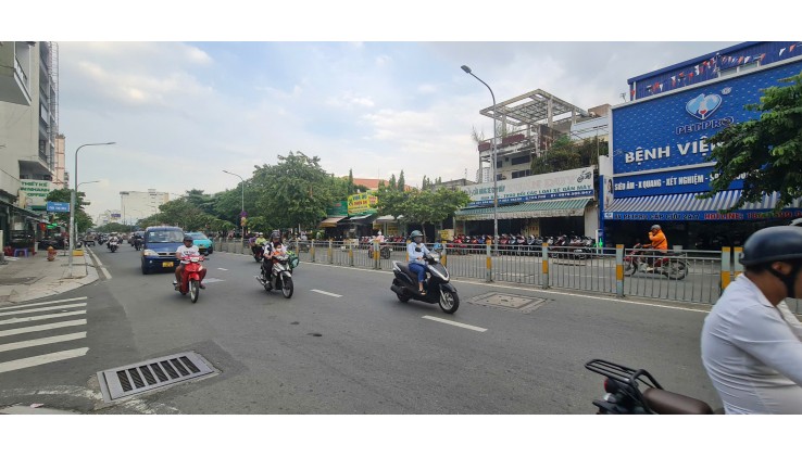 Cho thuê nhà Mặt tiền Lũy Bán Bích 124m2, 3Lầu - GẦN UBND QUẬN TÂN PHÚ